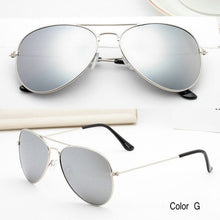 New arrival Classic brand designer unisex Sunglasses not fade matel Frame Pilot UV400 Anti-Reflective Sun glasses  3027