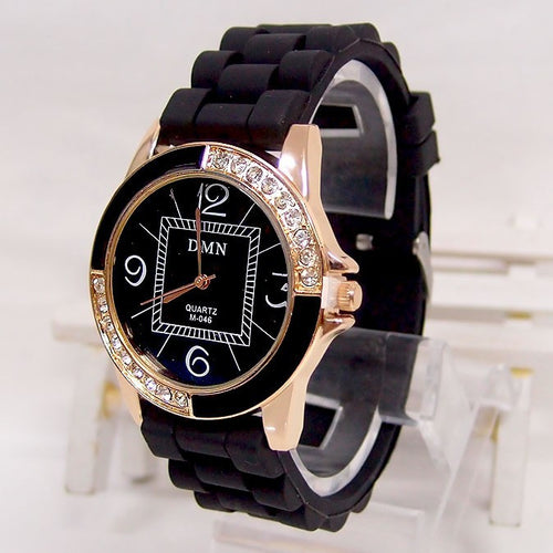 Hot Sale Silicone Watch Women Ladies Crystal Dress Quartz Wristwatches Clock Relogio Feminino M-046