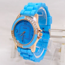 Hot Sale Silicone Watch Women Ladies Crystal Dress Quartz Wristwatches Clock Relogio Feminino M-046