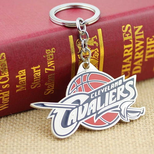 Creative Gifts for Men Metal Keychain Basketball Team Logo Pendant Key Rings Cavaliers